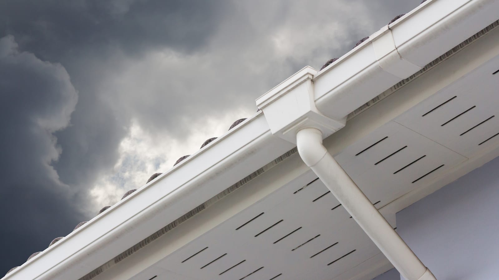 Fascias, Soffits & Guttering in Tring by J P Building Services